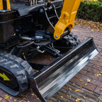4,000 lbs Terror XVIII Mini Excavator, EPA KUBOTA D902 Engine Micro DIgger USA