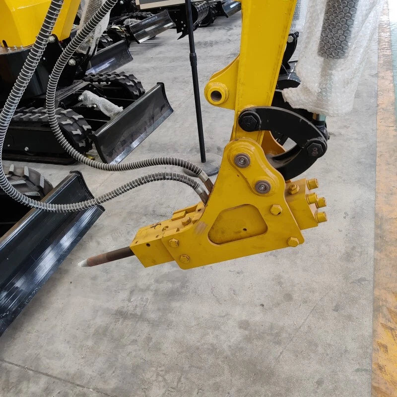 New Mini Excavator, EPA Certified USA Gas Briggs &amp; Stratton Engine