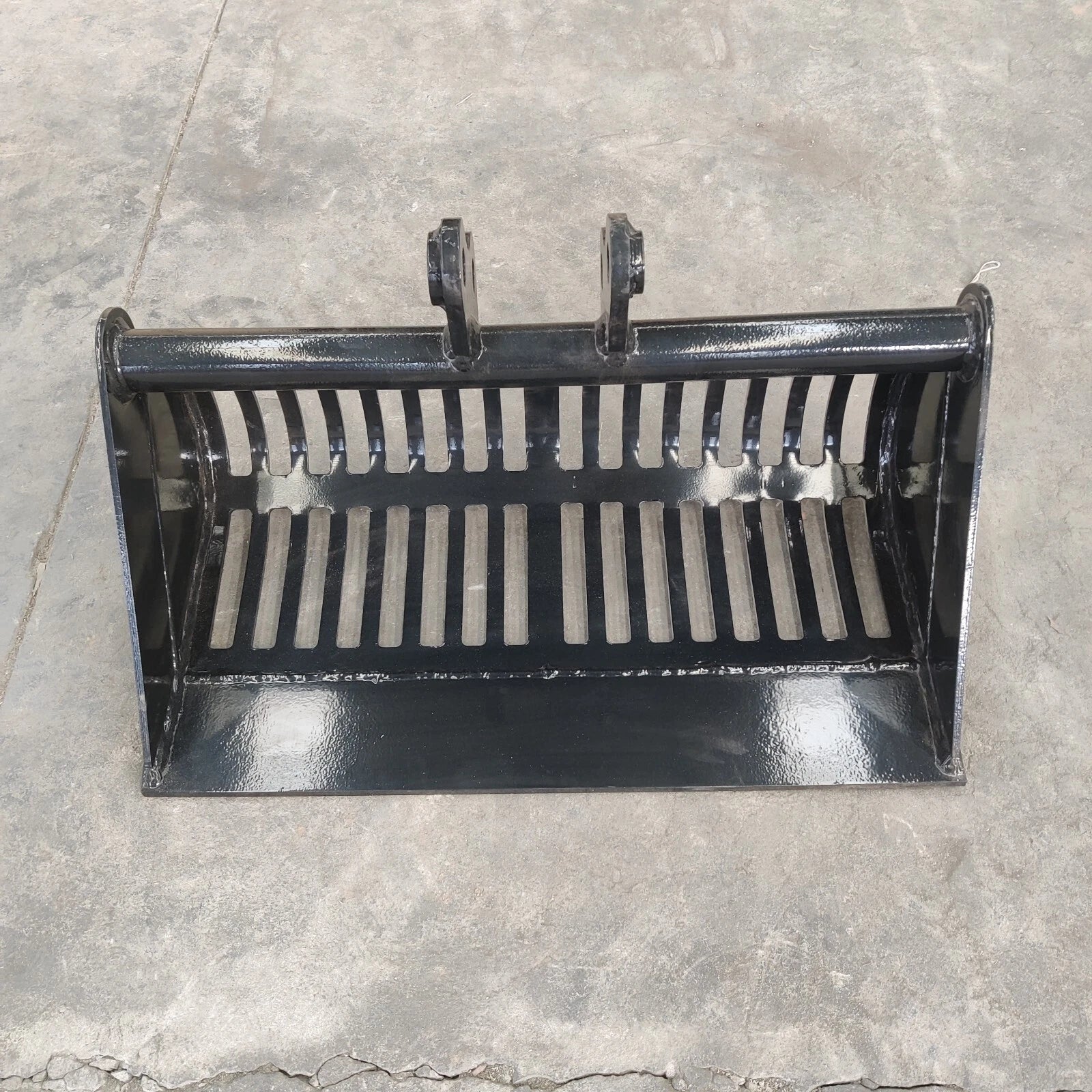 TYPHON Attachment 600mm Screening Skeleton Bucket for Mini Excavators Digger