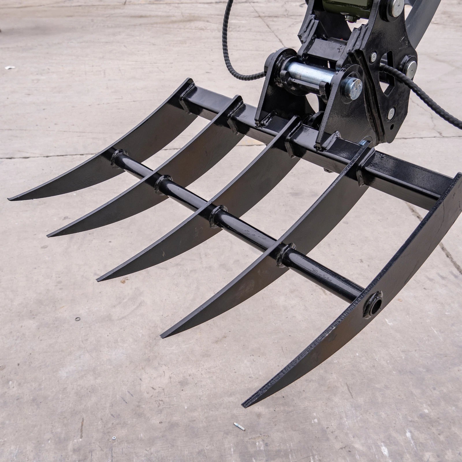 Brush Rake Attachment 45mm Pin | Fits TYPHON KUVUO 4.0 | Land Clearing Tool