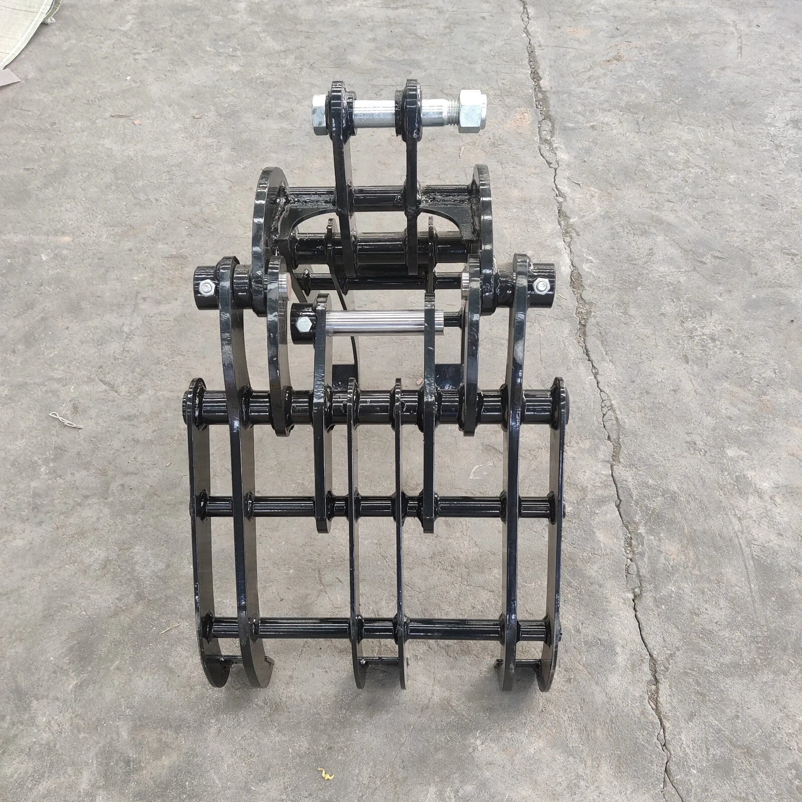 TYPHON Attachment Grappler Grabber Attachments for Mini Excavators Excavator