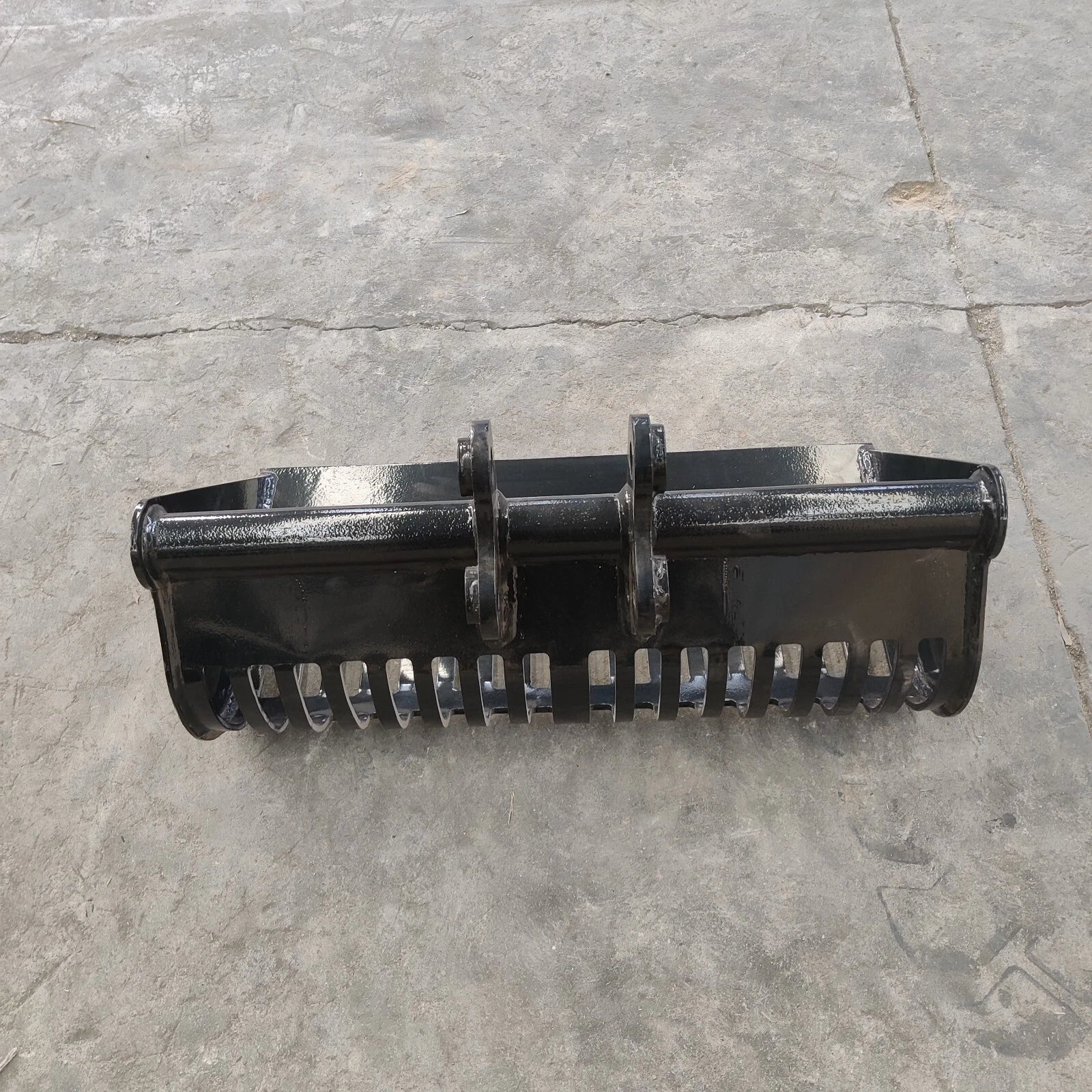 TYPHON Attachment 600mm Screening Skeleton Bucket for Mini Excavators Digger