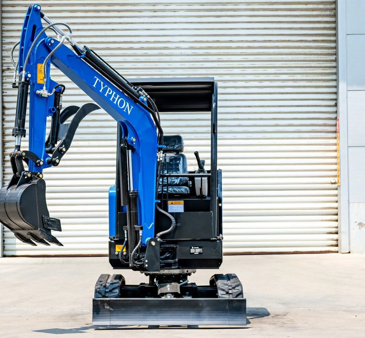 TYPHON TERROR X2 STORM Mini Excavator 2.5 Ton Diesel Kubota V1505 25HP Engine US
