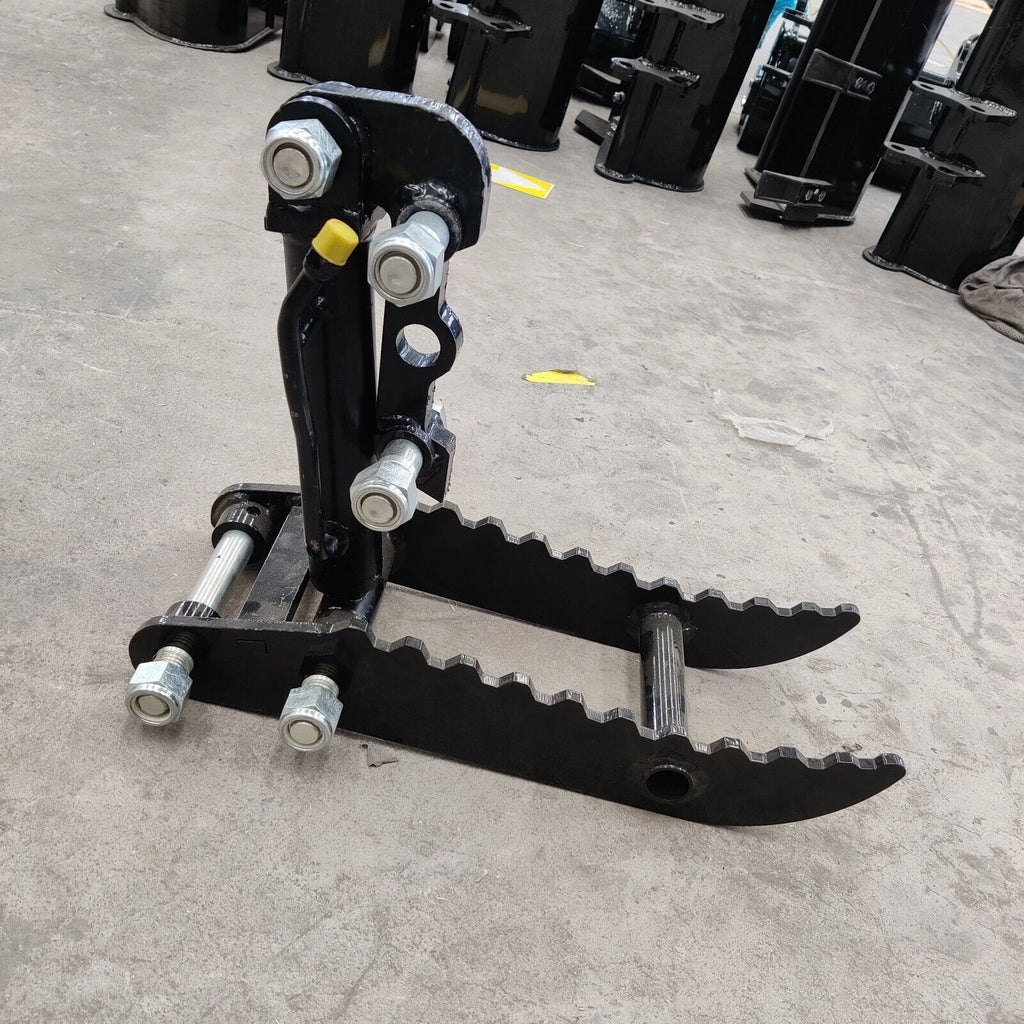 NEW Hydraulic Thumb Clip for Mini Excavators, Easy to Pick Up Irregular Objects