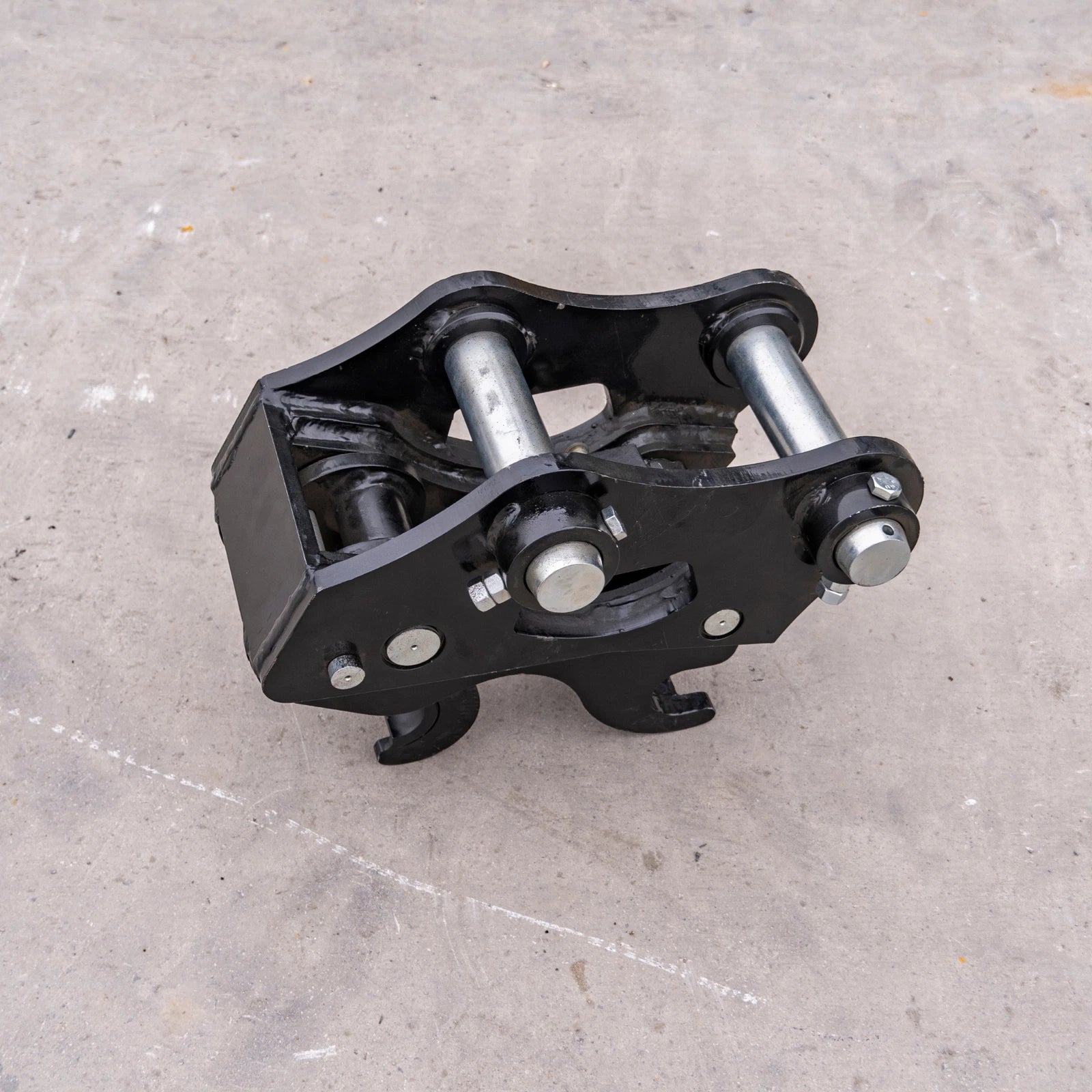 Quick Hitch Coupler Attachment for TYPHON KUVUO 4.0 Mini Excavator